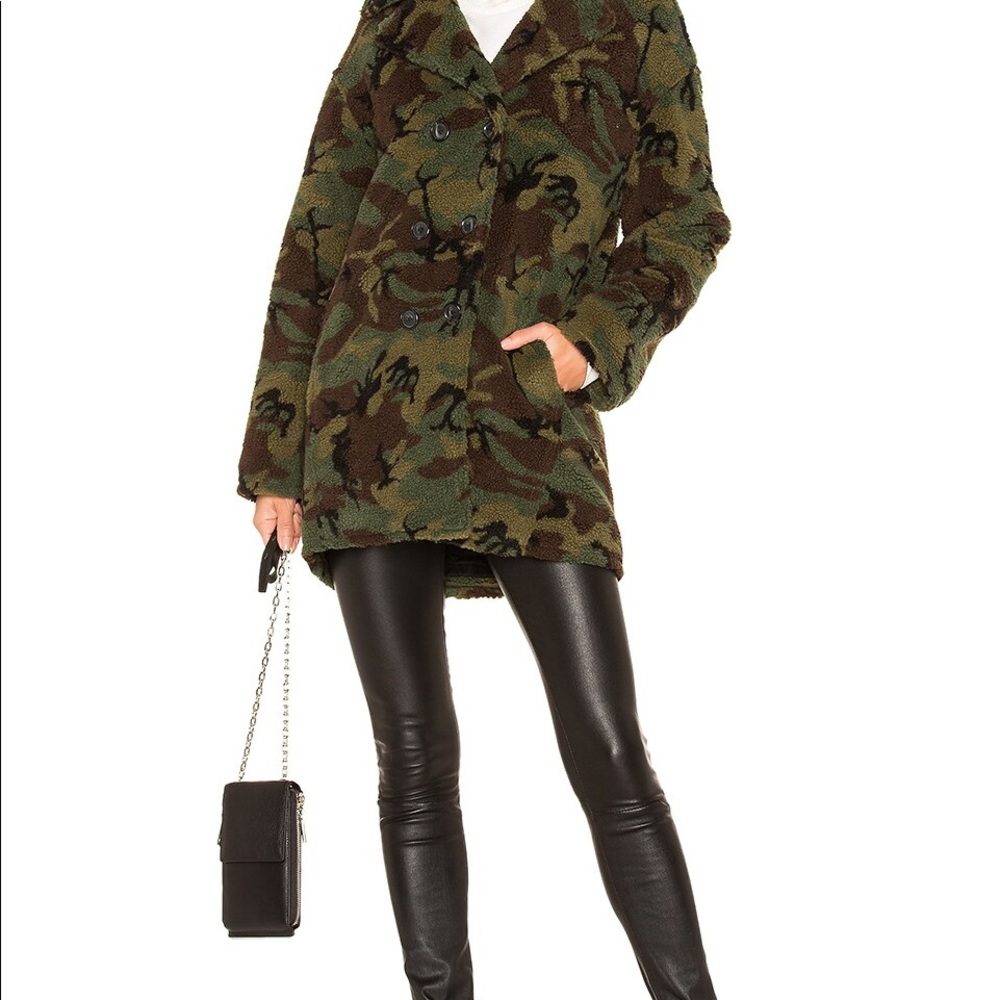 NWT PAM & GELA oversized coat